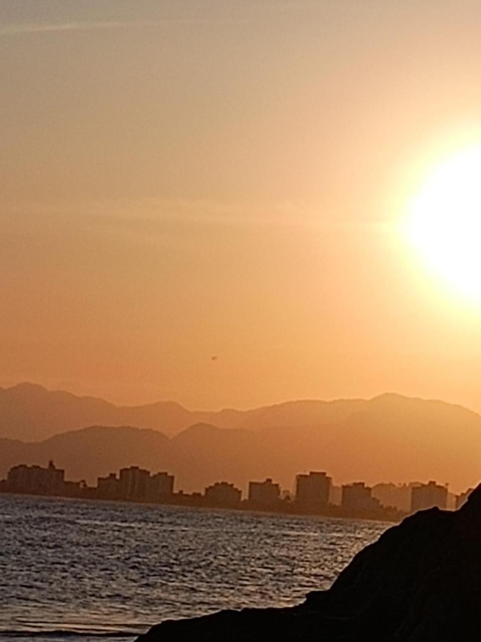 Pe Na Areia Prainha - Pedra Do Jacare *